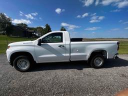 LOW MILES-2020 Chevy Silverado Reg WT 2wd 4.3 eco tech v6 31,000 mile s