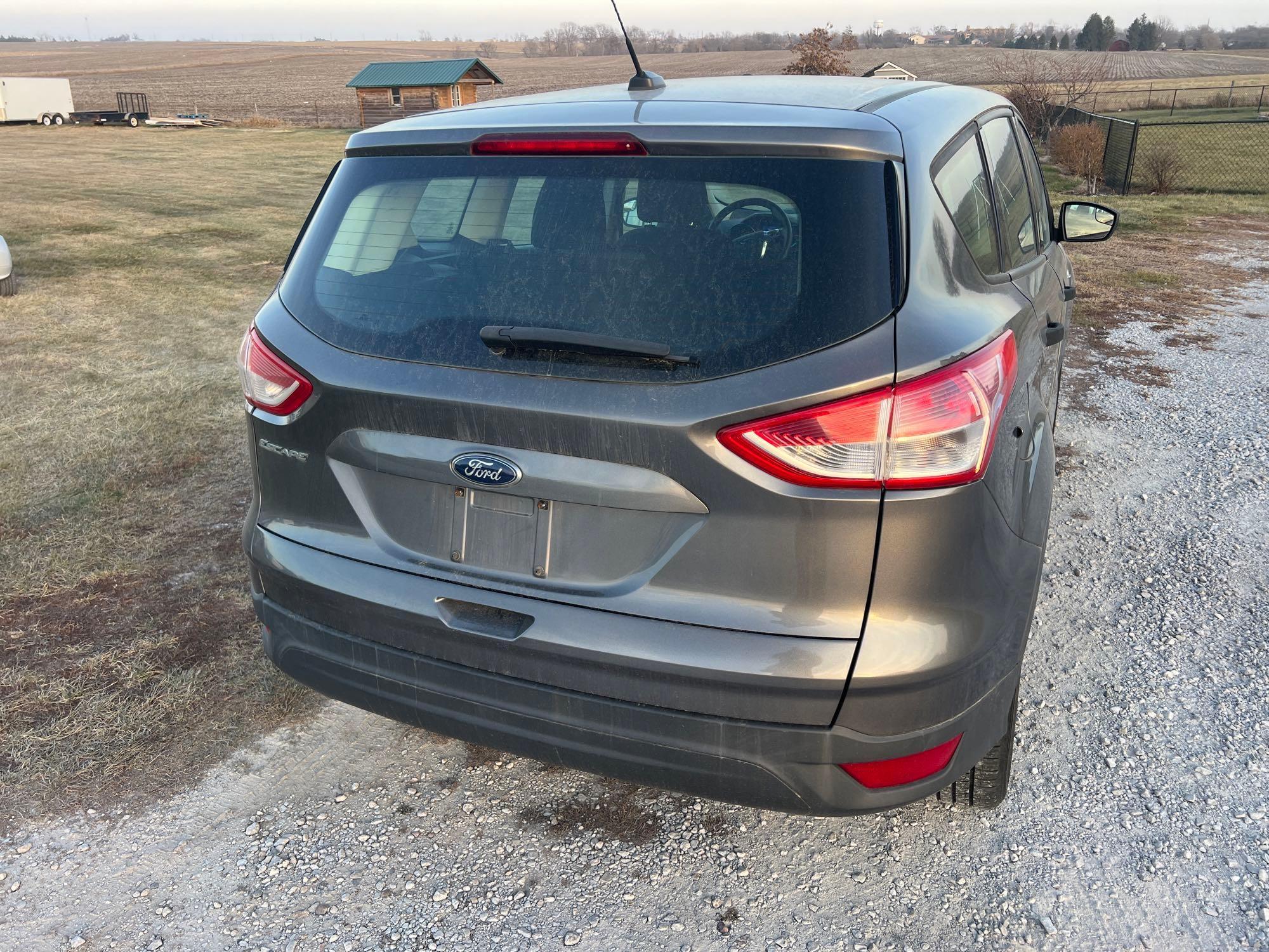 24773-2013 Ford Escape 142k miles runs and drives