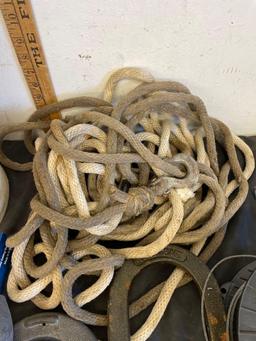 Chain, horseshoes and more