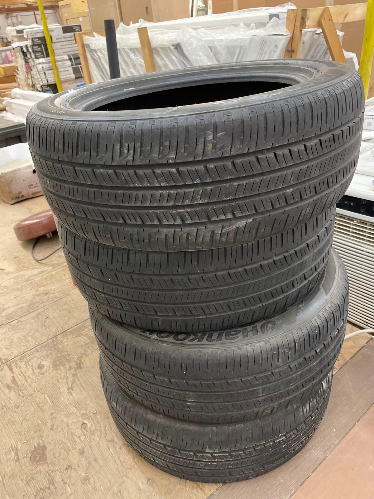 Hankook Tires 225/55R18