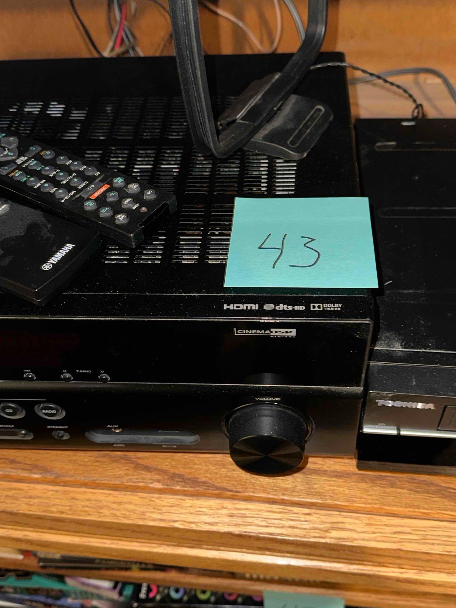 YAMAHA NATURAL SOUND AV RECEIVER AND VHS DVD PLAYER