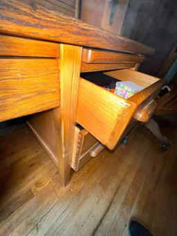 LARGE WOODEN DESK WITH REMOVABLE HUTCH