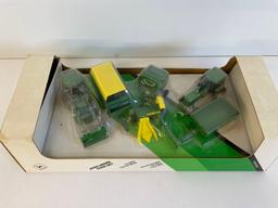 John Deere Farm Set