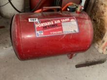 portable 9 gallon air tank