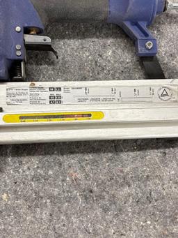 Campbell Hausfeld 18 gauge nailer stapler