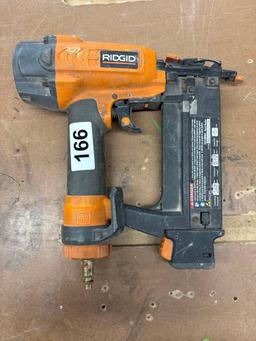 Ridgid 18gauge Brad nailer