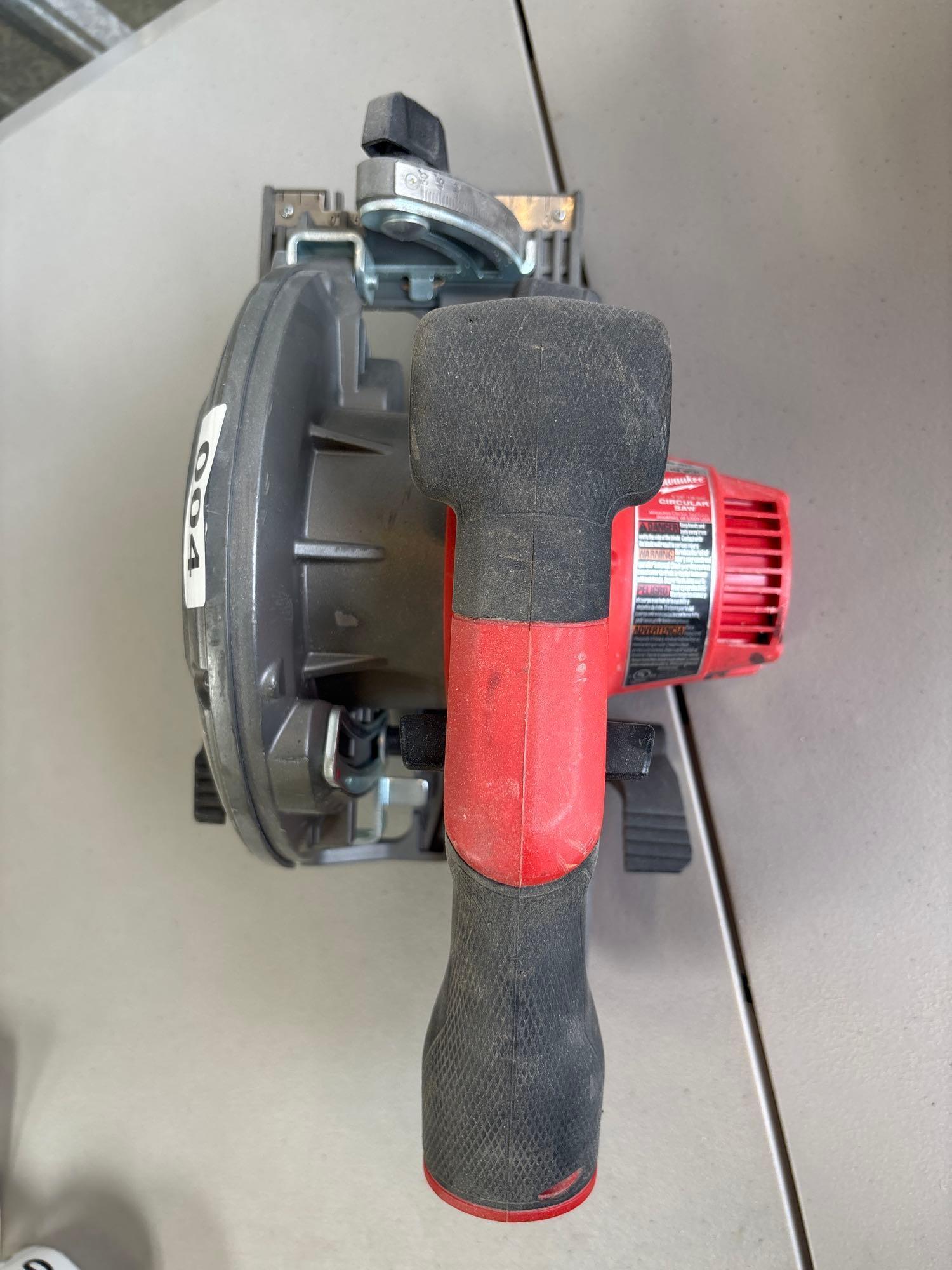 Milwaukee 18 volt Circular saw