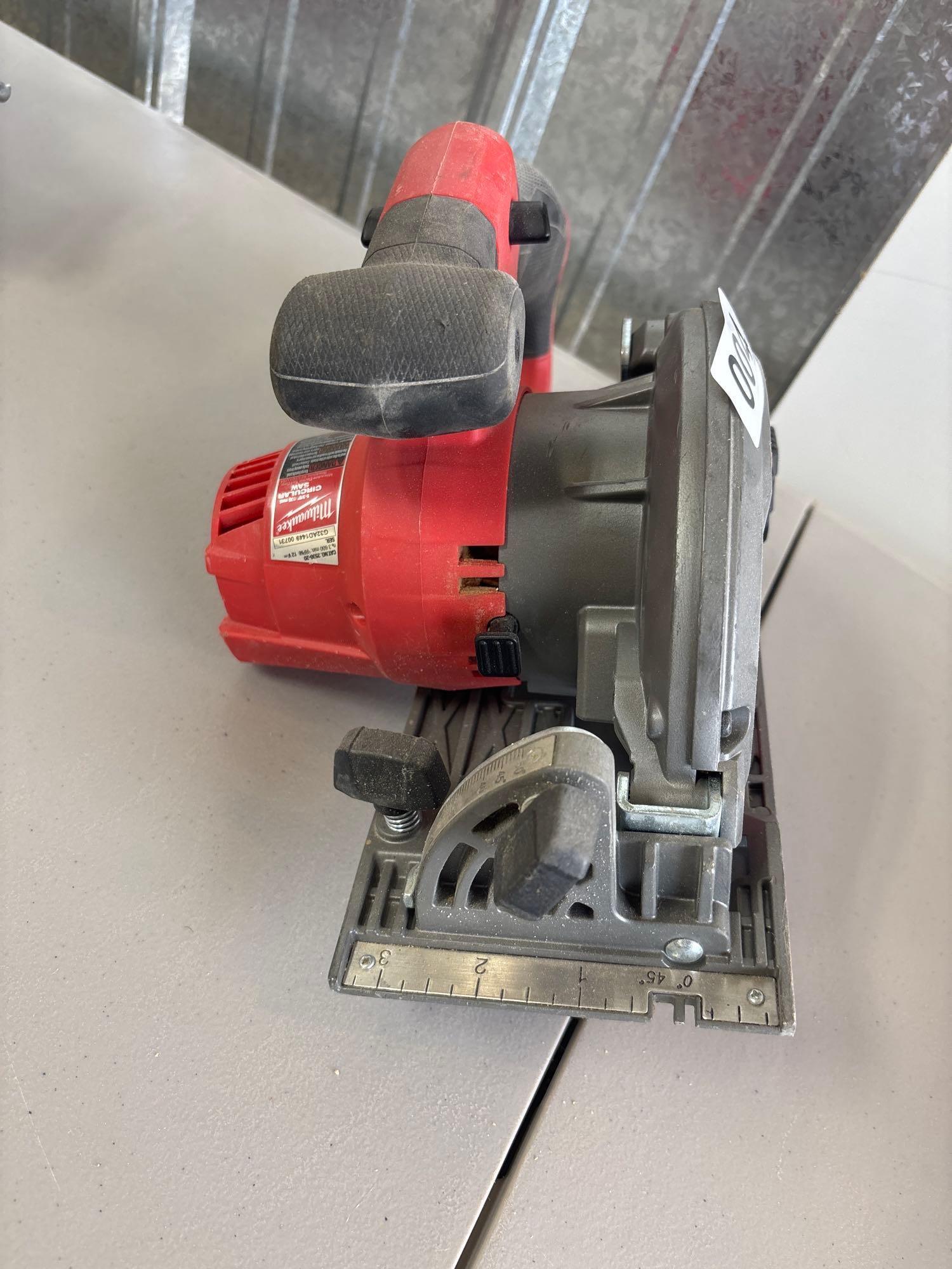 Milwaukee 18 volt Circular saw