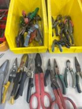 Pliers, scissors plus