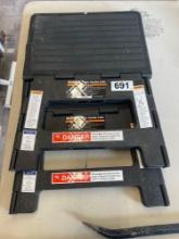 2x New Franklin 1 Step folding stool