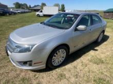 2823-2010 Ford Fusion Hybrid with 95k miles