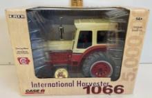 1/16th Ertl International Harvester 1066 IH member collectors