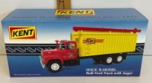 Kent Bulk feed truck with auger 1927