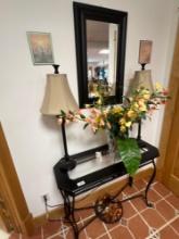 Table with decor