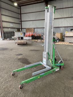 2012 Genie SLC-18 Material Lift