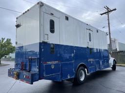 1999 Peterbilt 330 S/A Mobile Office Truck