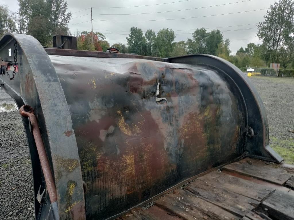 1972 Peerless M202DG T/A Lowboy Trailer