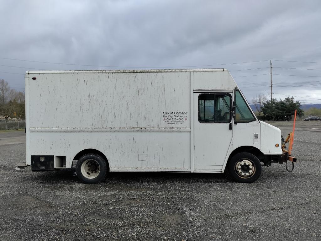 2003 Freightliner MT45 Step Van