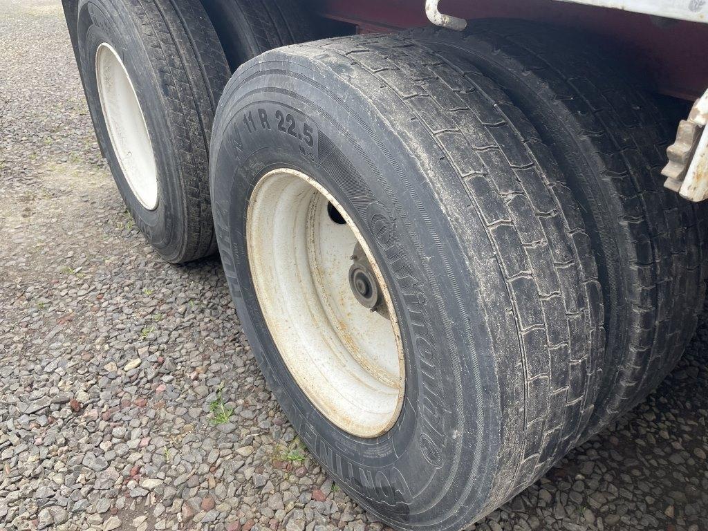 1973 Utility Tri-Axle Flatbed Pup Trailer