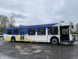 2003 New Flyer D40LF 40' Transit Bus