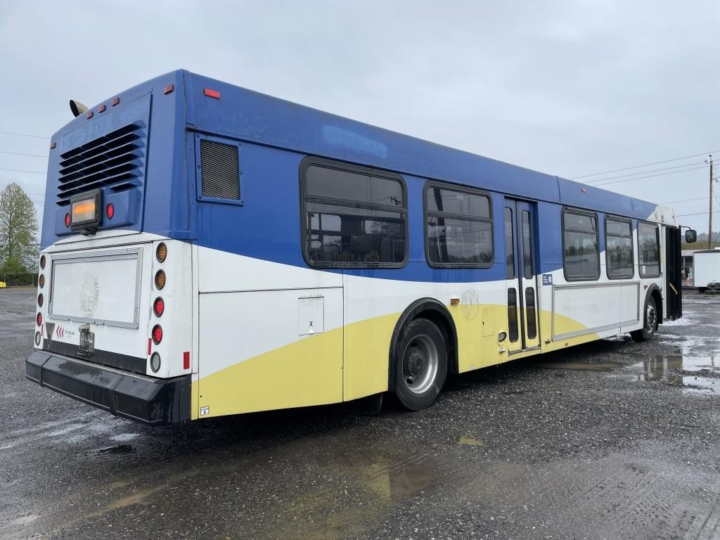 2003 New Flyer D40LF 40' Transit Bus