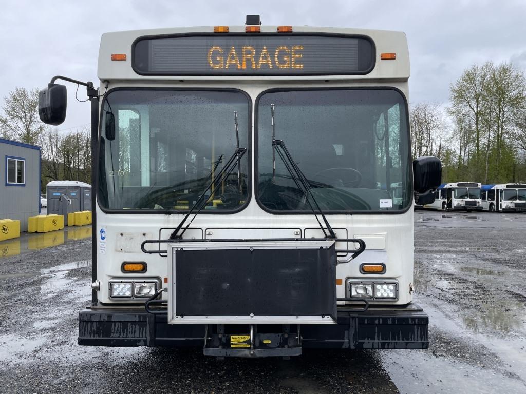 2003 New Flyer D40LF 40' Transit Bus
