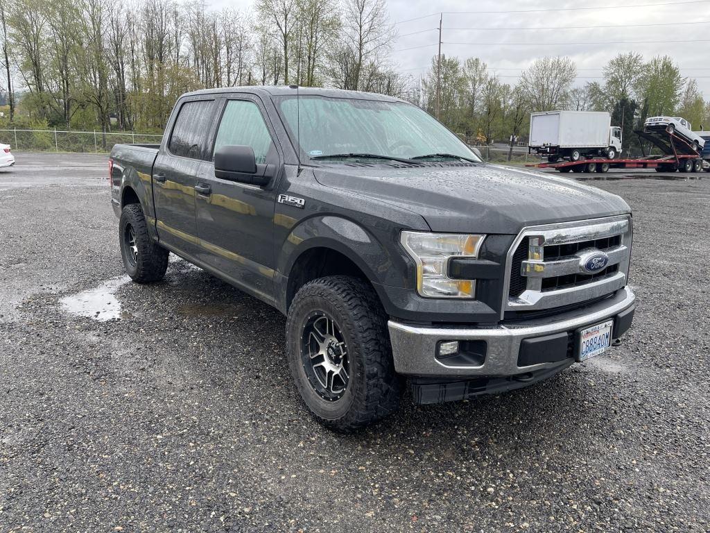 2017 Ford F150 XLT 4x4 Crew Cab Pickup