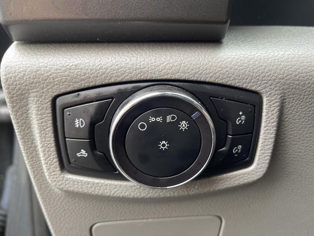 2017 Ford F150 XLT 4x4 Crew Cab Pickup