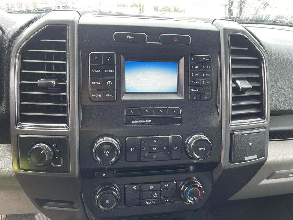 2017 Ford F150 XLT 4x4 Crew Cab Pickup