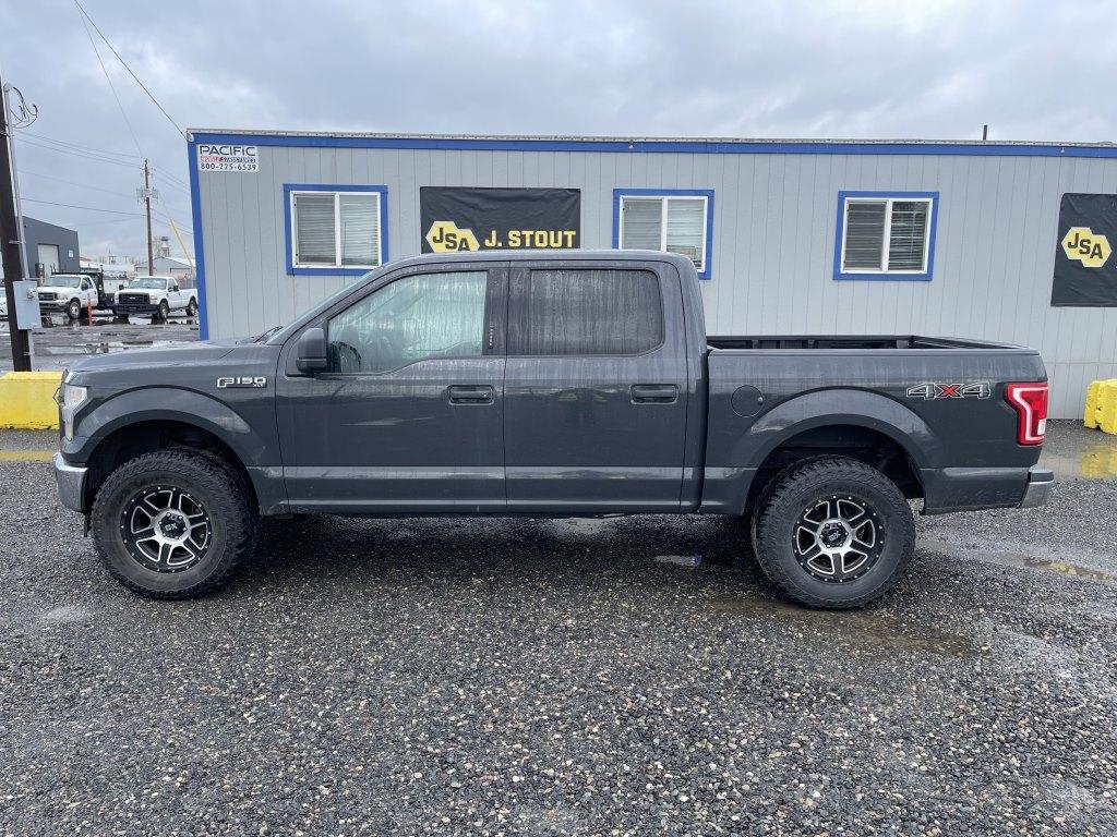 2017 Ford F150 XLT 4x4 Crew Cab Pickup