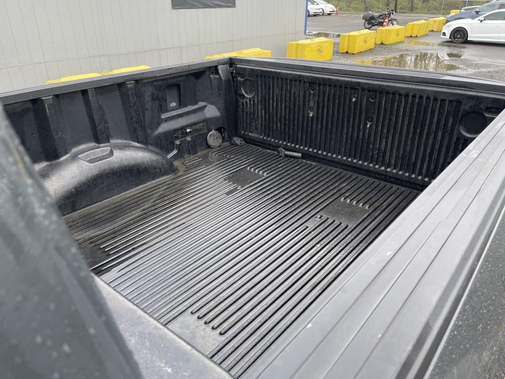 2017 Ford F150 XLT 4x4 Crew Cab Pickup