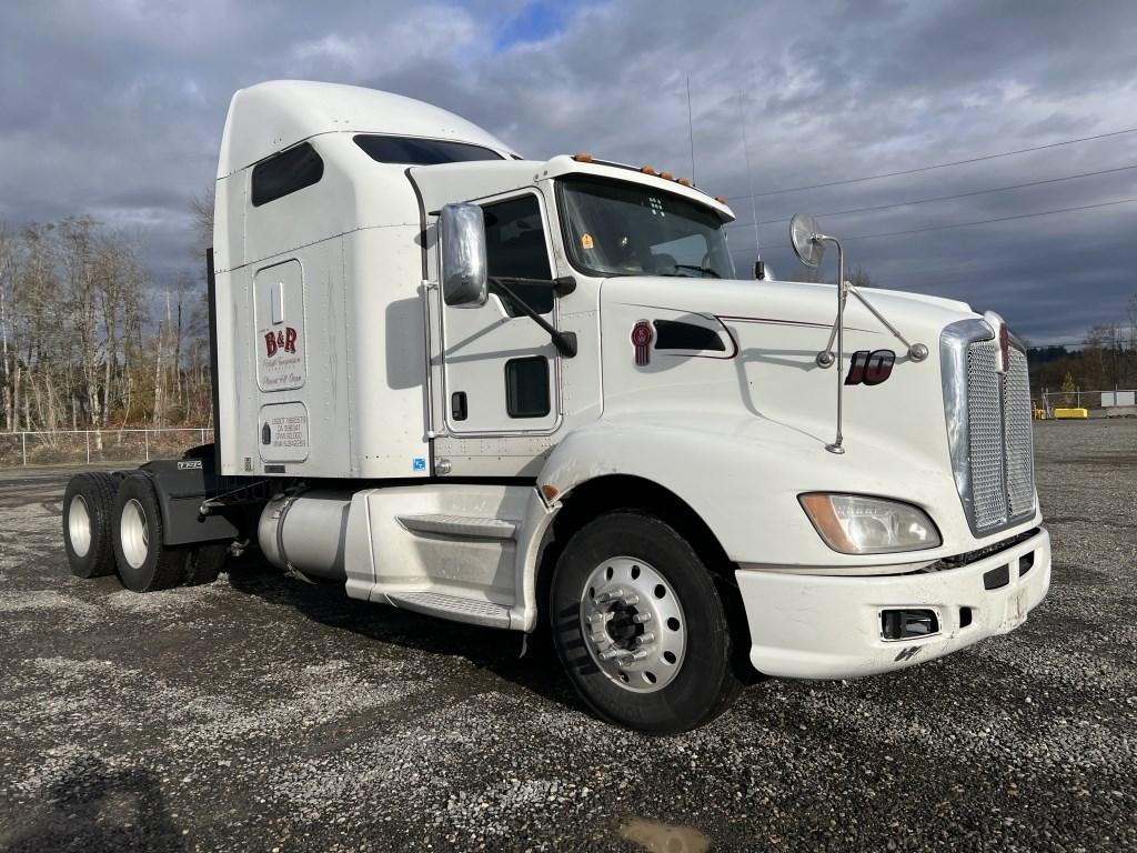 2009 Kenworth T600 T/A Sleeper Truck Tractor