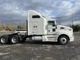 2009 Kenworth T600 T/A Sleeper Truck Tractor