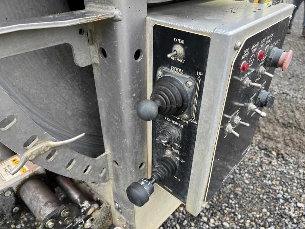 2011 Vactor 2100 Plus Vacuum Truck