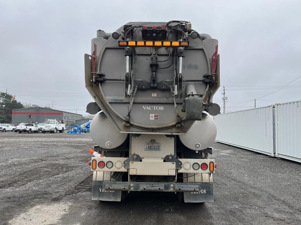 2011 Vactor 2100 Plus Vacuum Truck