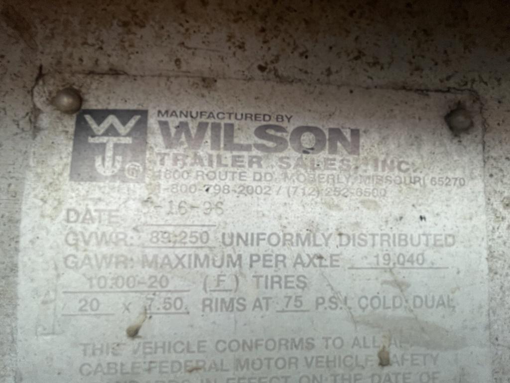 1996 Wilson CF-900 48' Tri-Axle Flatbed Trailer