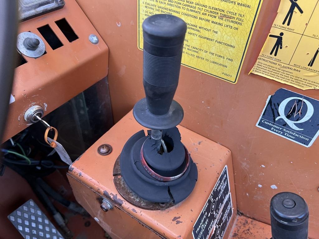 2000 Lull 844C-42 Highlander Telescopic Forklift