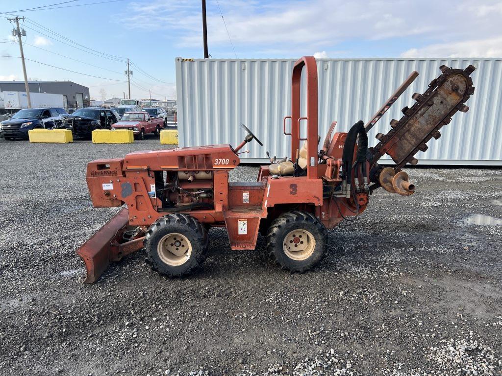 Ditch Witch 3700 4x4 Ride On Trencher