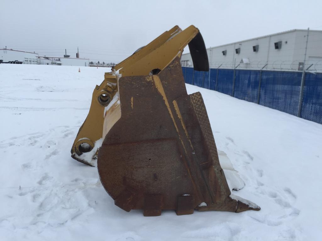 Caterpillar 13' GP Bucket W/Teeth