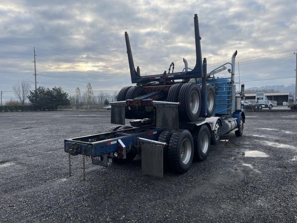2004 Kenworth T800 Tri-Axle Log Truck