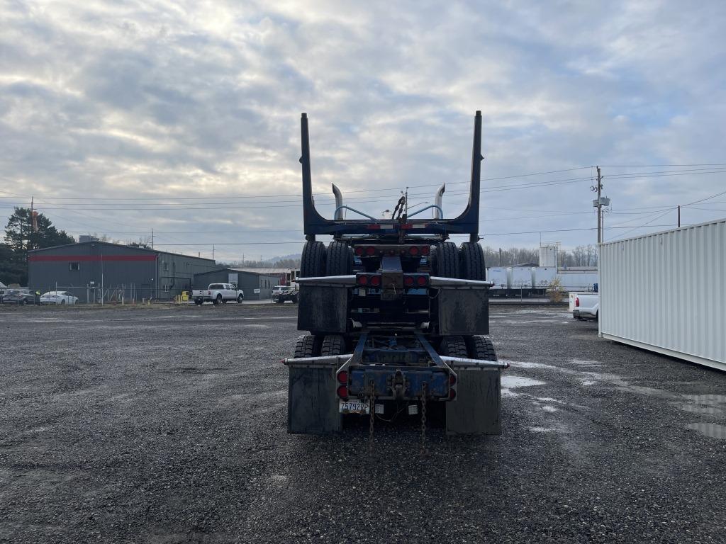 2004 Kenworth T800 Tri-Axle Log Truck