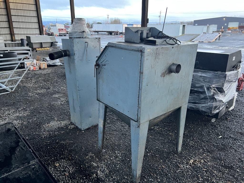 Universal Sand Blasting Cabinet