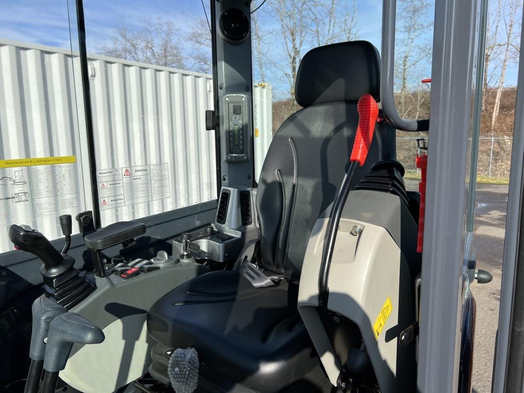2022 CFG 40UF Mini Hydraulic Excavator
