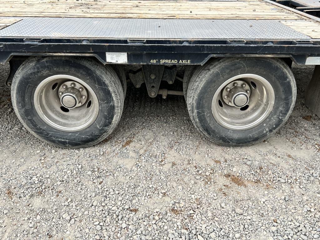 2017 Big Tex 22GN T/A Gooseneck Equipment Trailer