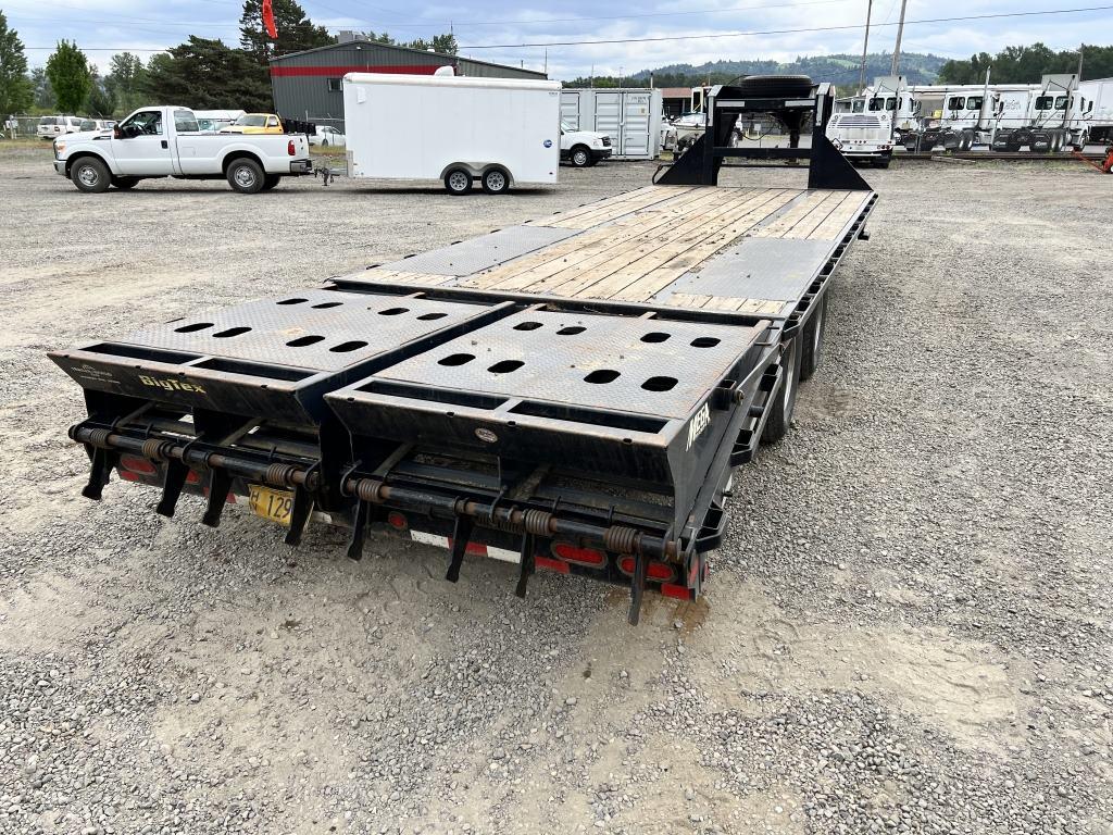 2017 Big Tex 22GN T/A Gooseneck Equipment Trailer