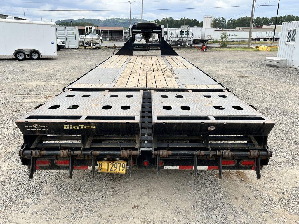 2017 Big Tex 22GN T/A Gooseneck Equipment Trailer