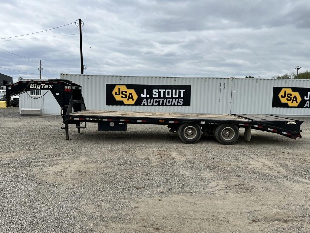 2017 Big Tex 22GN T/A Gooseneck Equipment Trailer