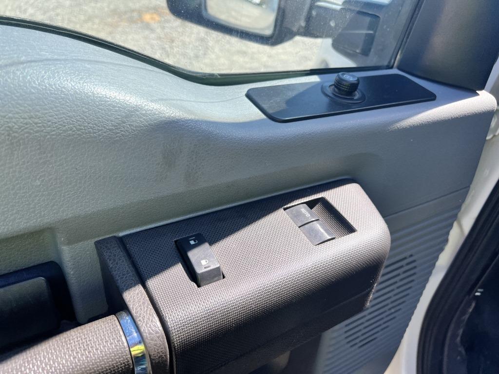 2011 Ford F250 HD Extra Cab 4x4 Pickup