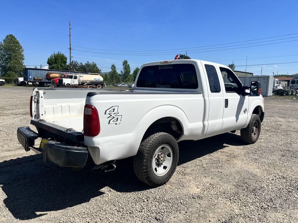 2011 Ford F250 HD Extra Cab 4x4 Pickup