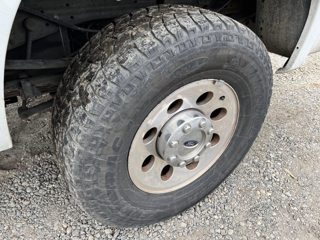 2006 Ford F250 SD XLT 4x4 Extra Cab Pickup